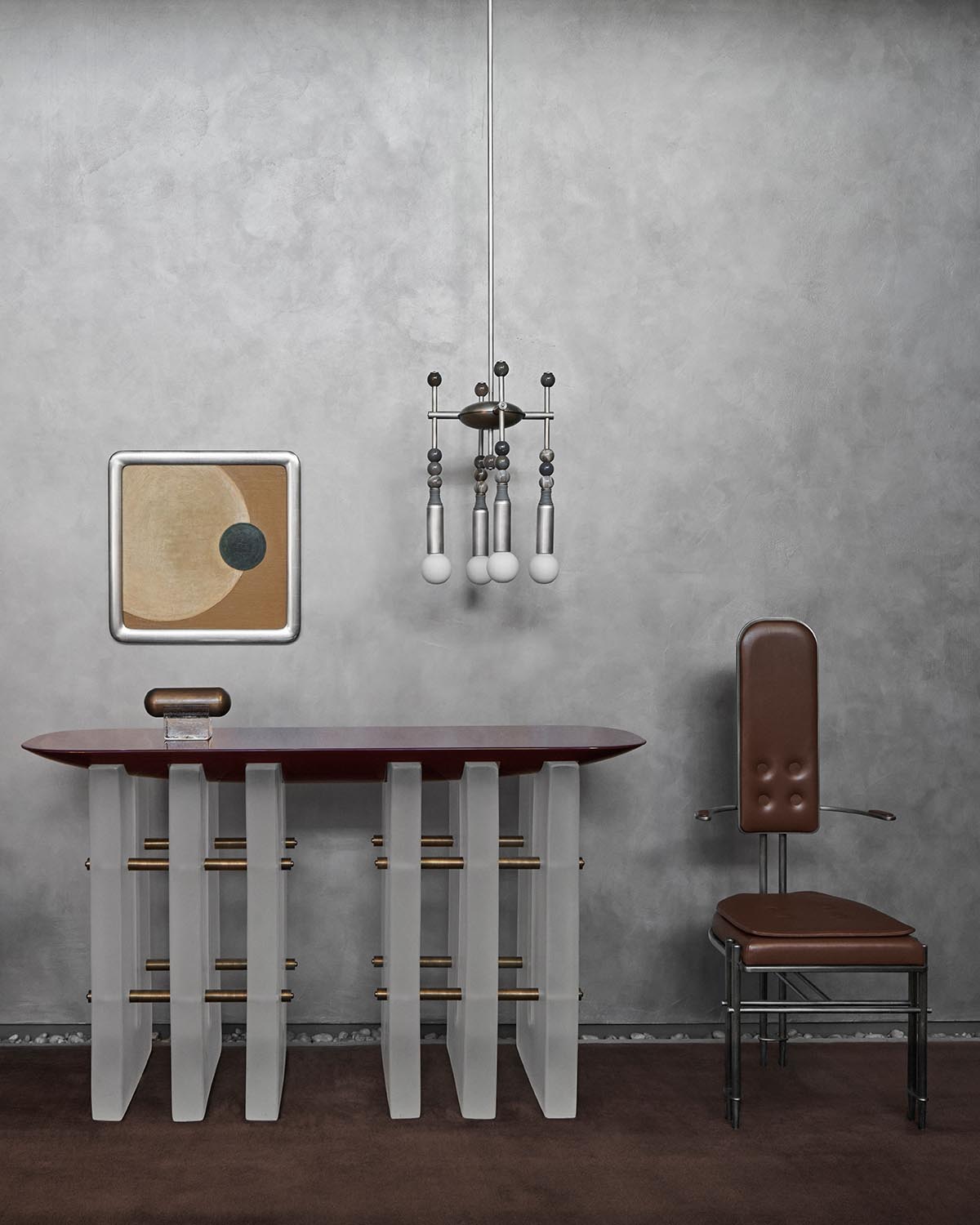 EPISODE : HALL CHAIR
