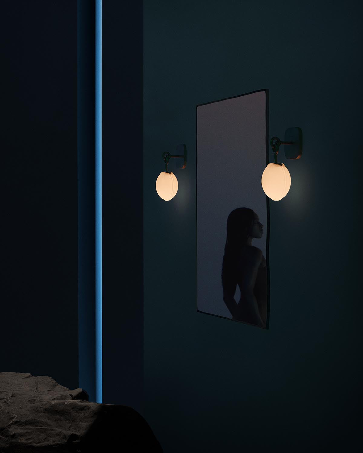 RAHVI : ORB SCONCE